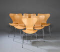 Arne Jacobsen. Sæt på seks syver stole, model 3107 i ahorn 6