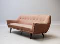 Dansk Møbelproducent. Fritstående sofa. 1950erne