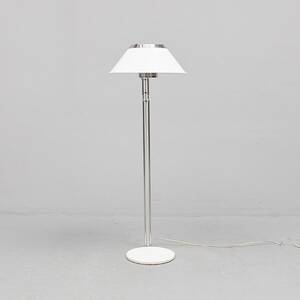 Golvlampa