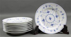 Kgl. P. Musselmalet riflet, flade frokosttallerkener 8