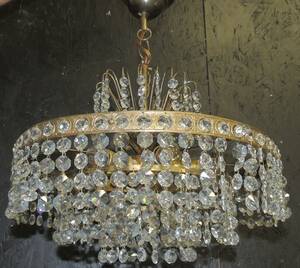 Kristalltaklampa Diameter 38cm