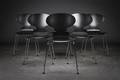 Arne Jacobsen. Seks stole, Myren 3101, nyrenoveret, nylakeret 6