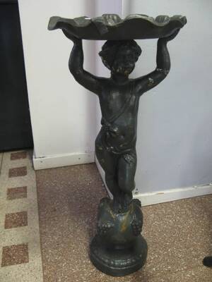 Fågelbad, Gjutjärn