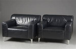 To Lænestole i sort læder 2 