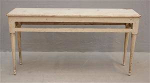 Avlastningsbord, gustaviansk stil