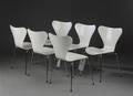 Arne Jacobsen. Seks Syver-stole, Model 3107 6 
