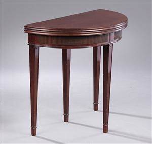 Spillebord i hepplewhitestil