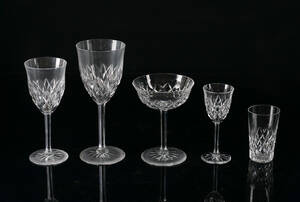 Glasservis , slipad dekor, 57 delar. 57