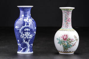 To kinesiske vaser af porcelæn 2