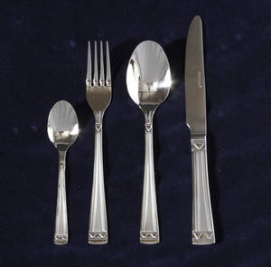 Tolv personers knivsæt af mærket Cokk-Well 113 dele