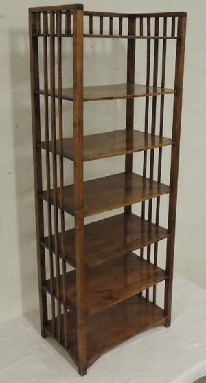 Hylla Höjd 140cm Bredd 50cm Djup 32cm