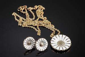 Georg Jensen Daisy smykkesæt af forgyldt sterlingsølv. 3
