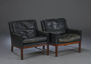 Kai Lyngfeldt Larsen. Et par lænestole med stel af palisander. 2