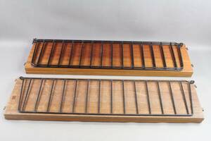 Stringhylla i teak med gavlar 3 st och hyllplan 4 st