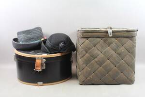 Hattask, kont och hattar 2 st