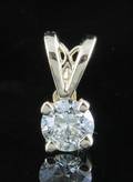 Pendant in 14k  set with brilliant cut diamond 0.30 ct