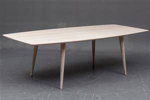 Snedkermester Lau Lauritsen. Spisebord af Ask