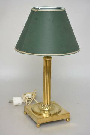 Bordslampa