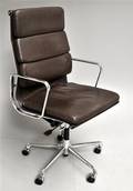 Charles Eames. Kontorstol, model EA 219 i læder 