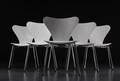 Arne Jacobsen. Seks Syver-stole, Model 3107 6 