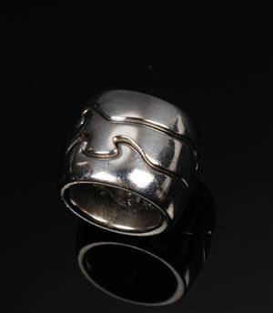 Nina Koppel for Georg jensen. Fusion vedhæng af 18 kt. hvidguld