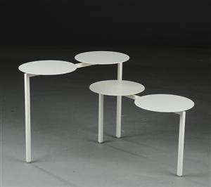 BoConcept. Sofabord af hvidlakeret stål. 