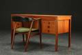 Skrivebord samt armstol, teak, dansk møbelproducent 2