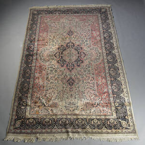  Orientalsk tæppe med silke på bomuld. 280 x 179 cm