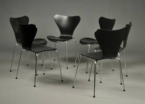 Arne Jacobsen 1901-1971. Seks stole model 3107 6