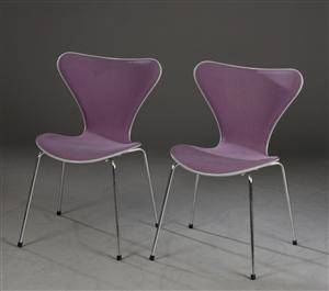 Arne Jacobsen. Par armstole, Syveren, model 3107 2