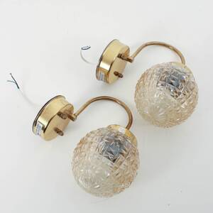 VÄGGLAMPOR, metall med glaskupa
