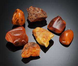 Samling ravklumper ca 133 gram 7