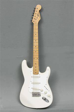 Guitar mærket  Shine  