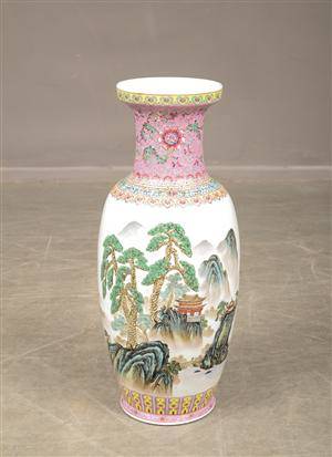Golvurna, porslin, Kina, 1900-talets mitt