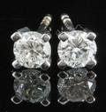 Earrings in 18k set with brilliant cut diamonds 0.60 ct .