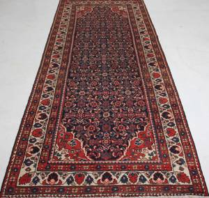 Persisk handknuten gallerimatta Hamadan, mått 292x111 cm.