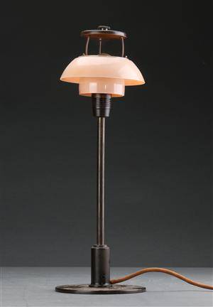Poul Henningsen. Bordlampe, 1940erne