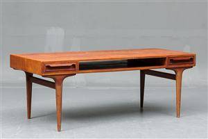 Dansk møbelproducent, Sofabord af teak 1960erne