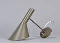 Væglampe, Louis Poulsen, AJ-væglampe af Arne Jacobsen