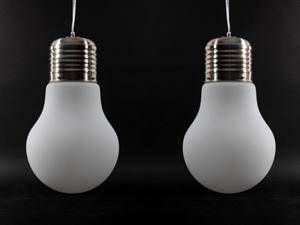 Par store pærelamper 2