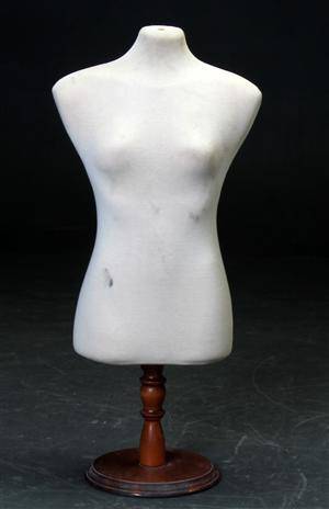 Gine i form af kvindetorso, 1900-tallet