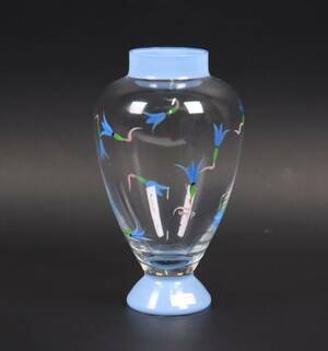 Ulrica Hydman Vallien, Kosta Boda, vas i glas