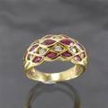 Ring in Gold mit Rubinen und Brillanten