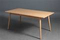 Poul M. Volther. Spisebord model C35B