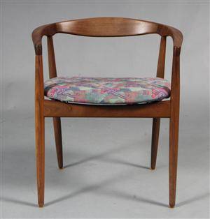 N. Eilersen. Armstol  