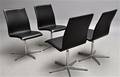 Arne Jacobsen. Sæt på fire Oxford stole, sort læder 4
