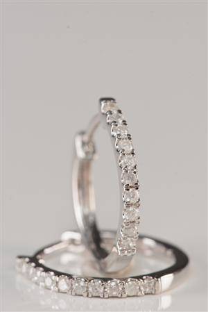 Par diamantøreringe. ca. 0.30 ct 2 