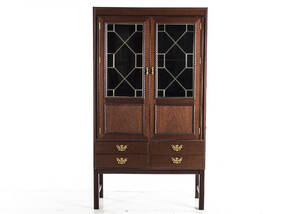 VITRINSKÅP, 1900 - talets senare del