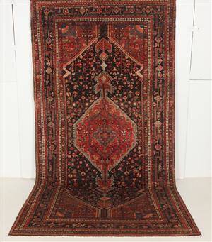 Persisk Tuiserkan 330 x 170 cm.