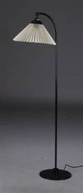 Flemming Agger  le Klint. Standerlampe, model 368   